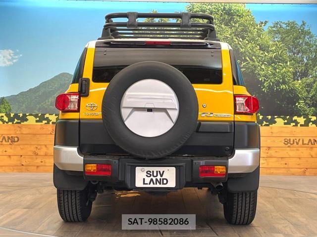 Toyota FJ CRUISER 2015-02 8373120-14
