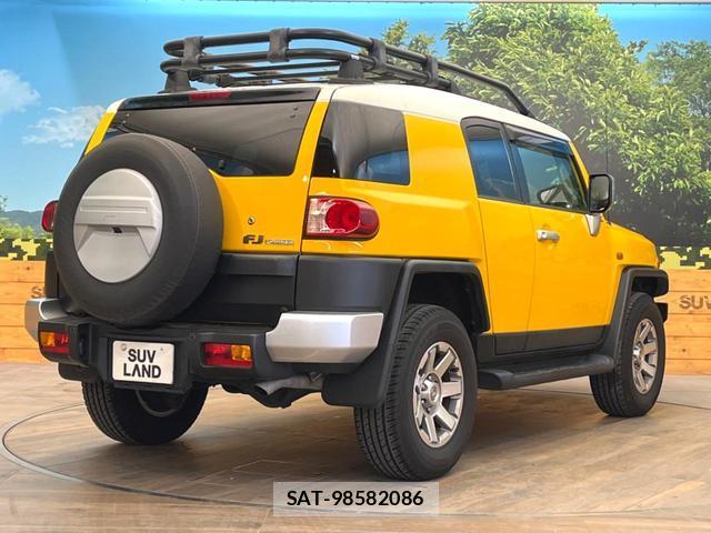 Toyota FJ CRUISER 2015-02 8373120-16