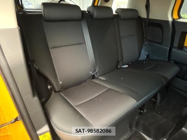 Toyota FJ CRUISER 2015-02 8373120-8