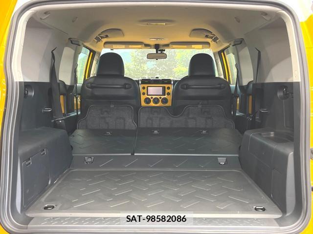 Toyota FJ CRUISER 2015-02 8373120-9