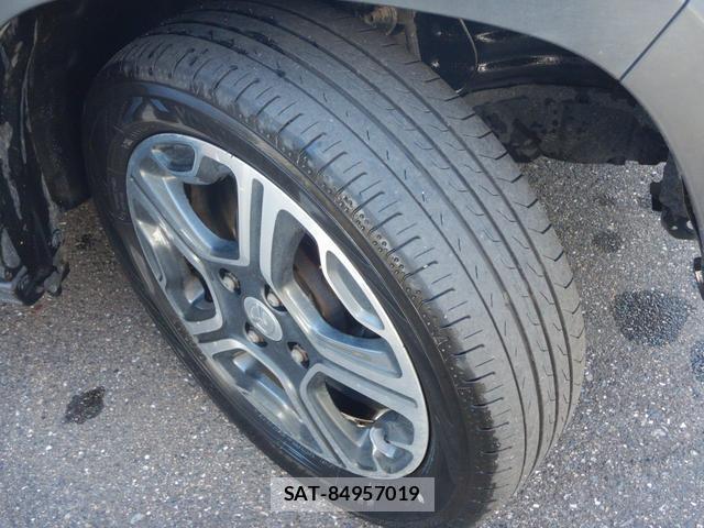 Mazda FLAIR CROSSOVER 2017-09 8372528-3