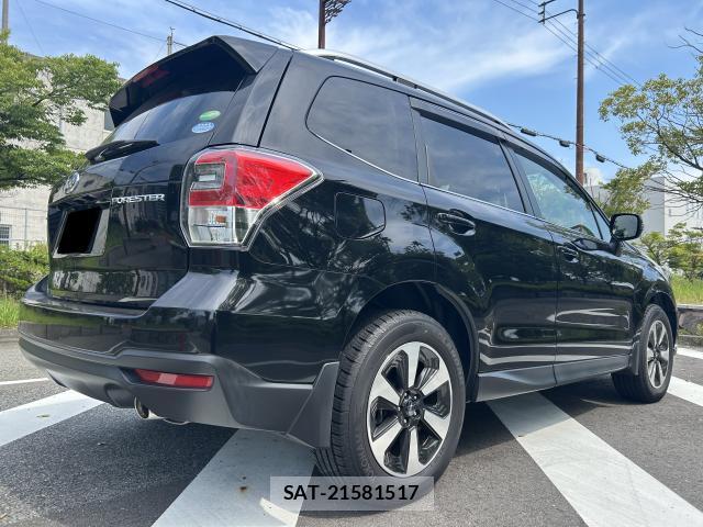 Subaru FORESTER 2015-11 8372545-13