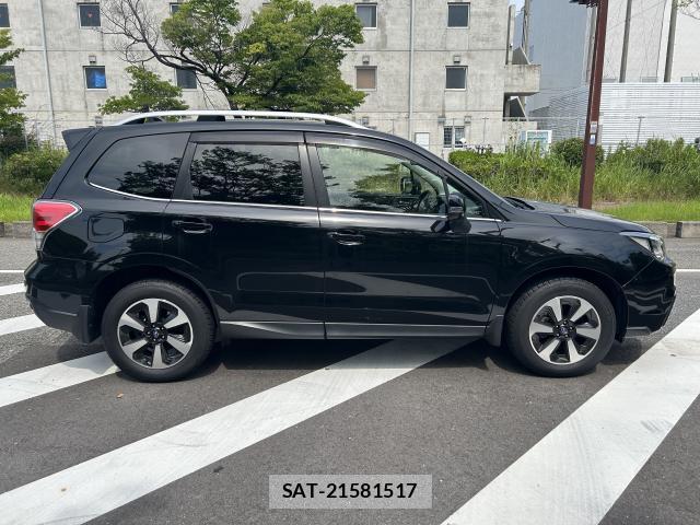 Subaru FORESTER 2015-11 8372545-3