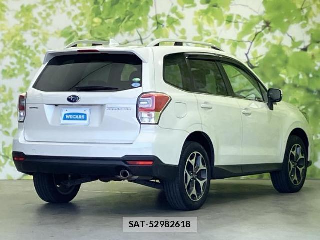Subaru FORESTER 2017-08 8372592-2