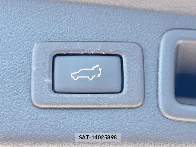Subaru FORESTER 2016-08 8373193-2