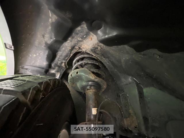 Subaru FORESTER 2015-07 8373564-19