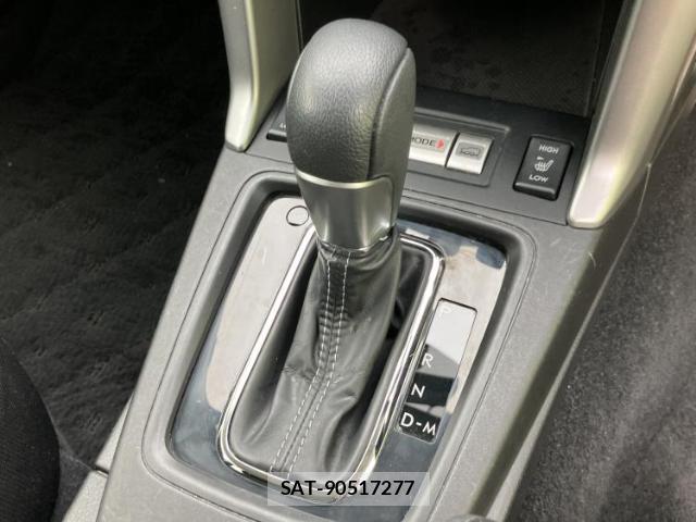 Subaru FORESTER 2013-12 8374184-17