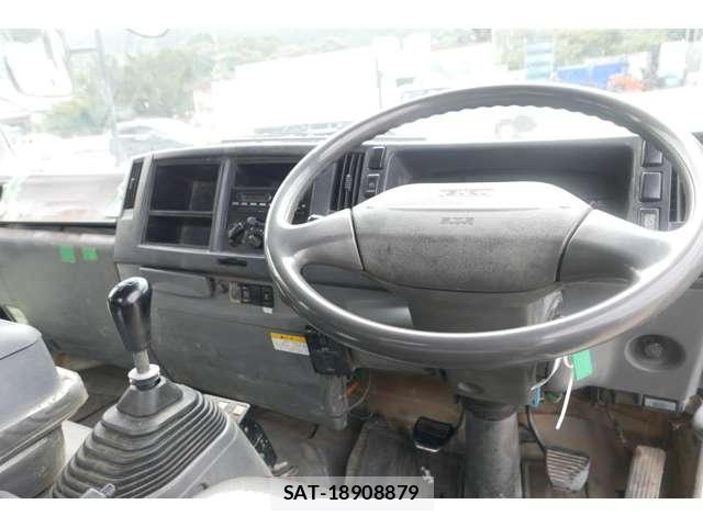 Isuzu FORWARD 2007-08 8372485-15