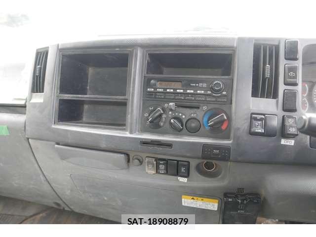Isuzu FORWARD 2007-08 8372485-17