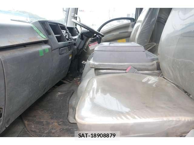 Isuzu FORWARD 2007-08 8372485-18