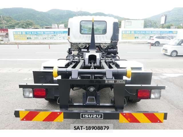 Isuzu FORWARD 2007-08 8372485-6