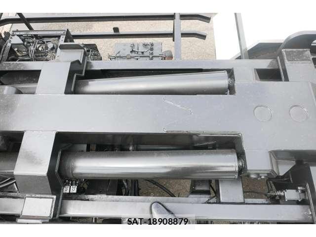 Isuzu FORWARD 2007-08 8372485-8