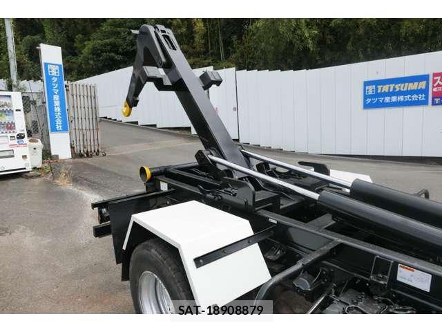 Isuzu FORWARD 2007-08 8372485-9