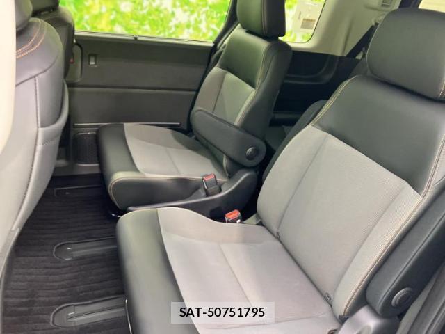 Honda FREED HYBRID 2025-10 8374137-7