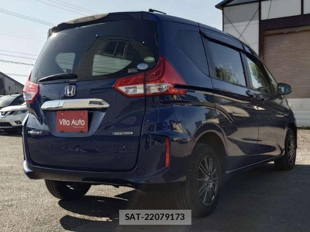 Honda FREED 2018-03 8372804-11