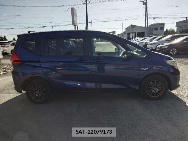 Honda FREED 2018-03 8372804-2