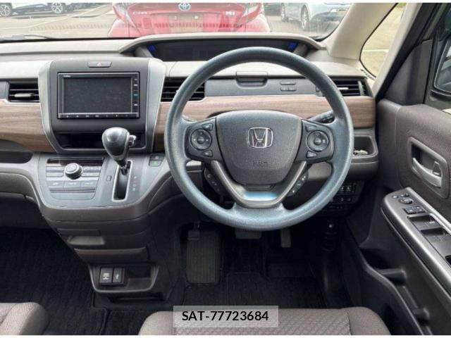 Honda FREED 2022-06 8372870-2