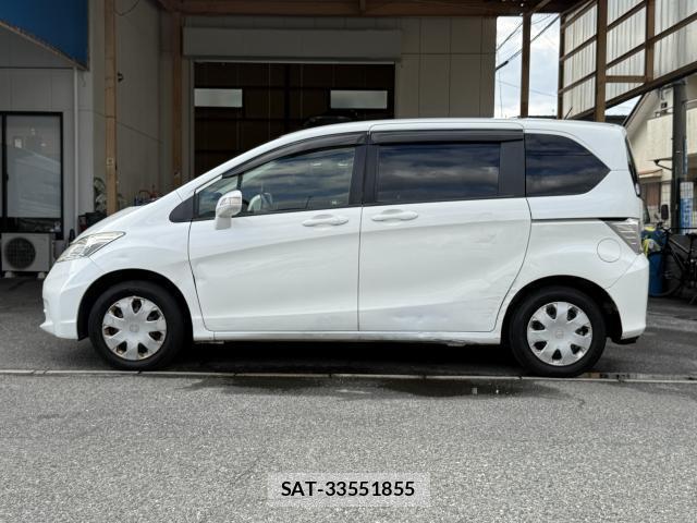Honda FREED 2013-06 8372736-17