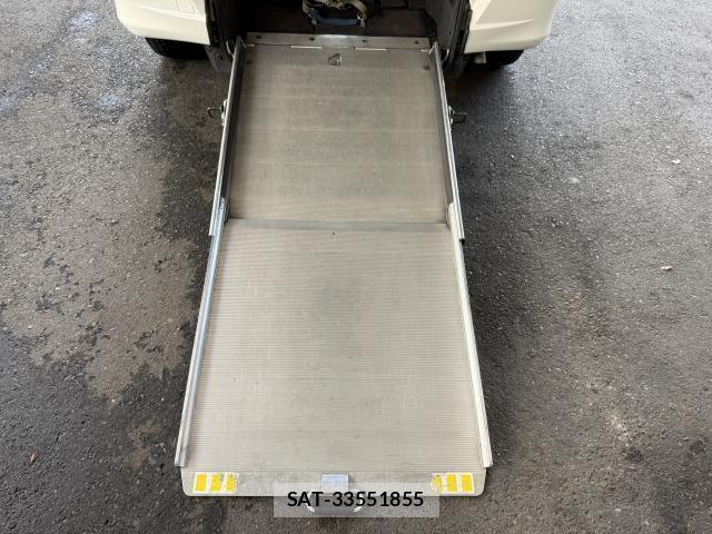 Honda FREED 2013-06 8372736-7