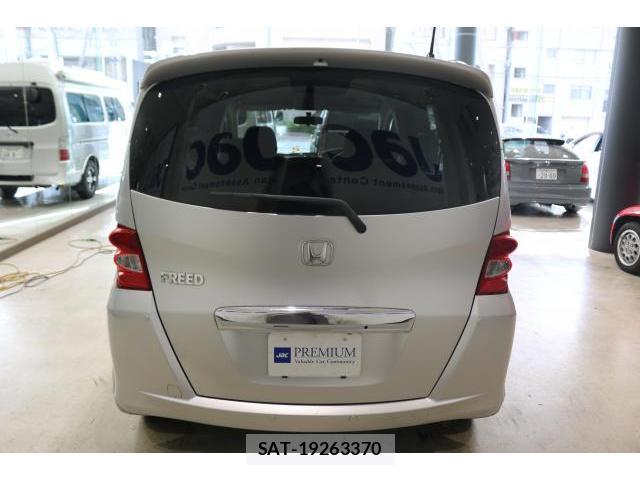 Honda FREED 2009-08 8373826-12