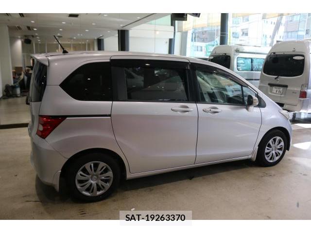 Honda FREED 2009-08 8373826-3