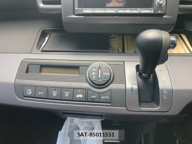 Honda FREED 2009-10 8373907-17