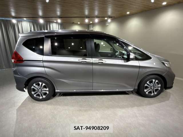 Honda FREED 2019-11 8373945-3