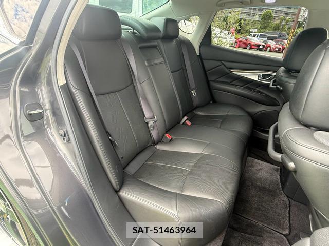 Nissan FUGA HYBRID 2011-02 8373679-8