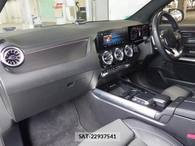 Mercedes Benz GLA-CLASS 2023-03 8373295-2