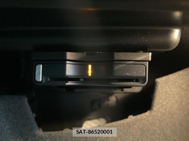Mercedes Benz GLA-CLASS 2017-07 8373866-10