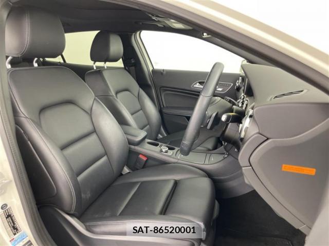 Mercedes Benz GLA-CLASS 2017-07 8373866-13