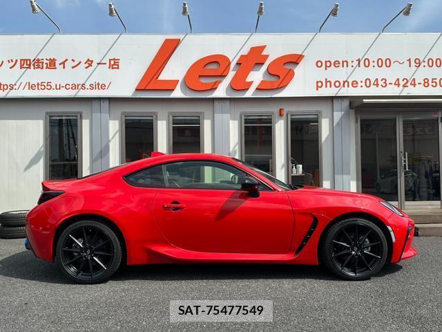 Toyota GR86 2024-10 8372524-4