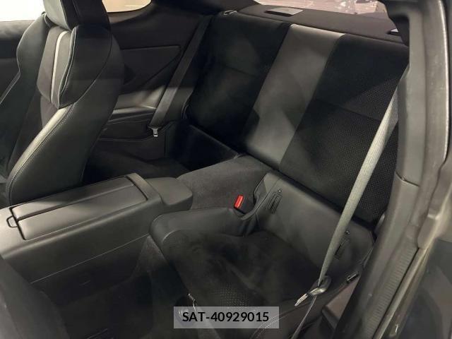 Toyota GR86 2022-10 8373092-9