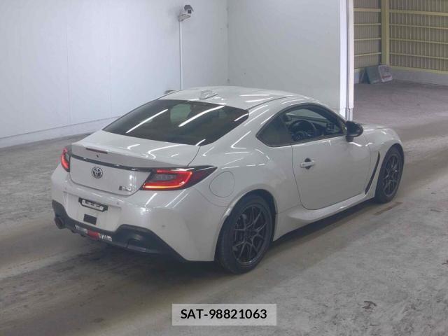 Toyota GR86 2024-03 8373108-1