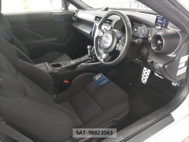 Toyota GR86 2024-03 8373108-2