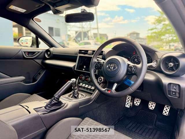 Toyota GR86 2025-06 8373255-9