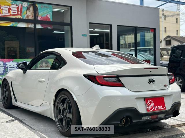 Toyota GR86 2024-10 8373757-12