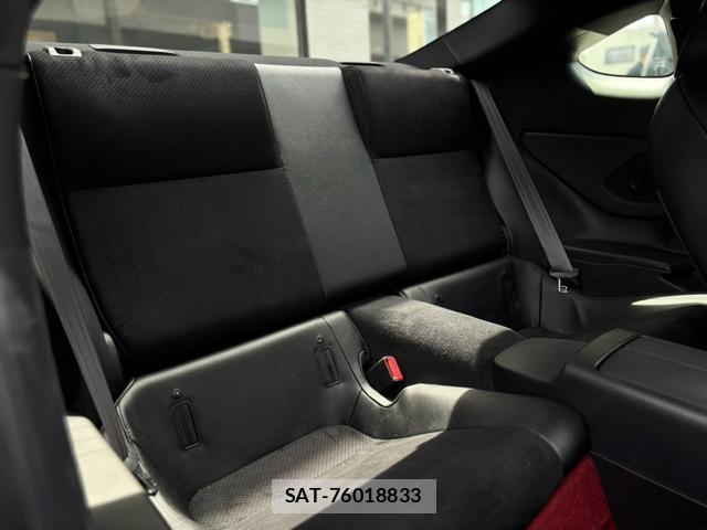 Toyota GR86 2024-10 8373757-16