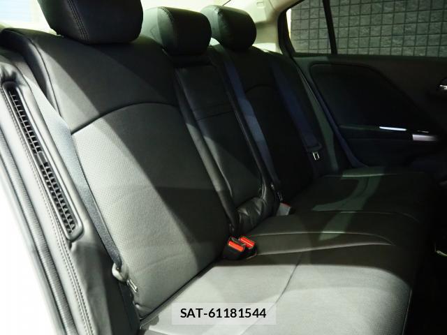Honda GRACE 2015-11 8372565-6