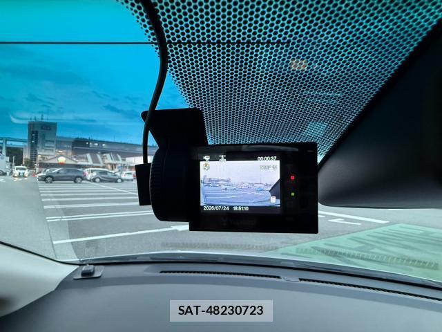 Honda GRACE 2015-05 8373682-17
