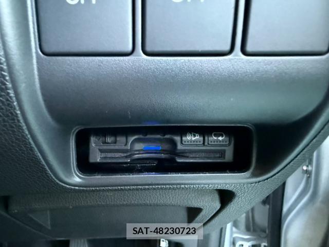 Honda GRACE 2015-05 8373682-18