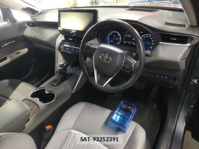 Toyota HARRIER HYBRID 2022-04 8372515-2