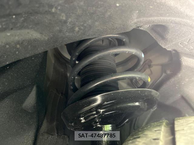 Toyota HARRIER HYBRID 2023-06 8372689-19