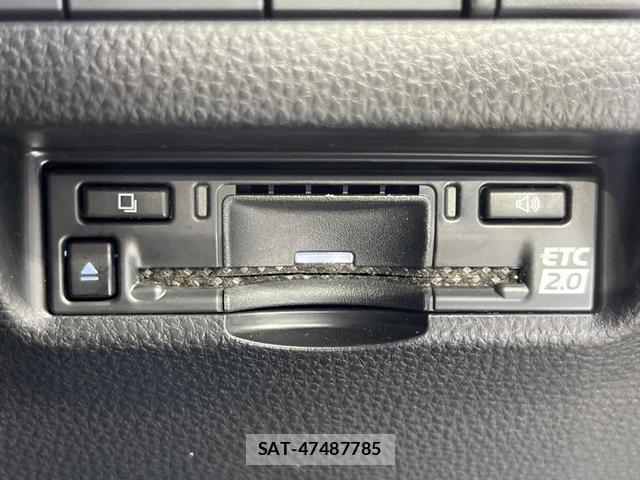Toyota HARRIER HYBRID 2023-06 8372689-6