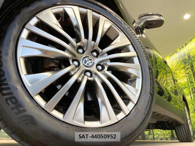 Toyota HARRIER HYBRID 2021-08 8373060-12