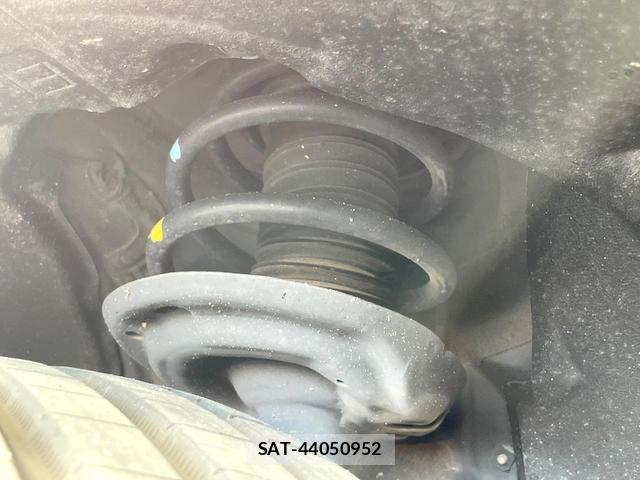 Toyota HARRIER HYBRID 2021-08 8373060-19
