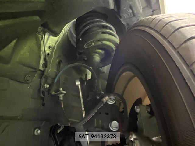 Toyota HARRIER 2021-06 8372468-19