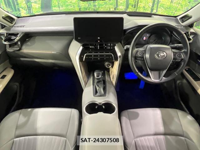 Toyota HARRIER 2022-05 8372695-1