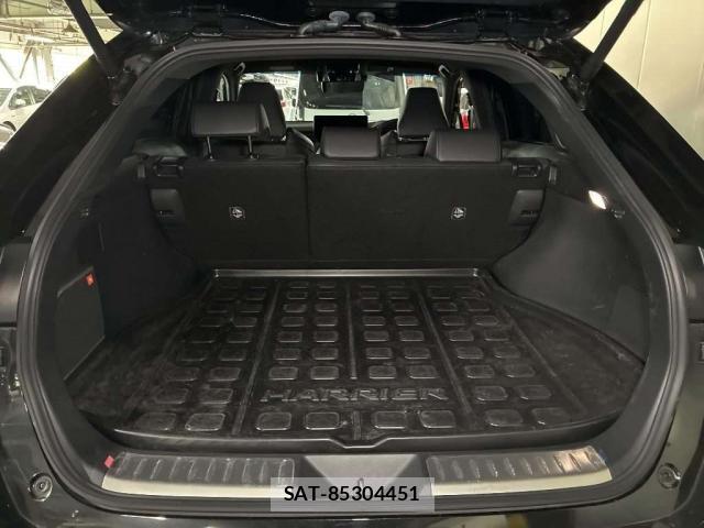 Toyota HARRIER 2024-02 8373102-4