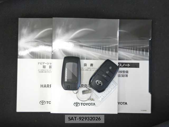 Toyota HARRIER 2020-10 8373217-19